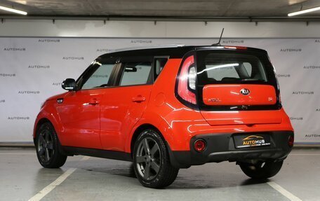 KIA Soul II рестайлинг, 2018 год, 1 890 000 рублей, 5 фотография