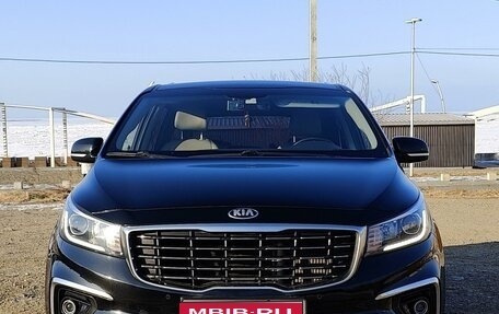 KIA Carnival III, 2019 год, 2 800 000 рублей, 1 фотография