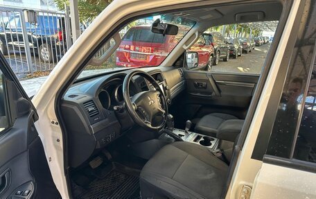 Mitsubishi Pajero IV, 2010 год, 1 559 000 рублей, 9 фотография