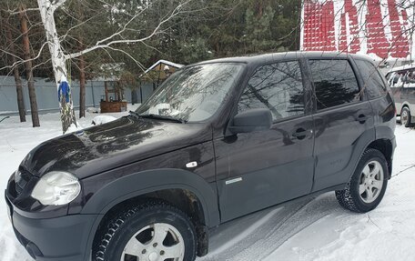 Chevrolet Niva I рестайлинг, 2012 год, 550 000 рублей, 2 фотография