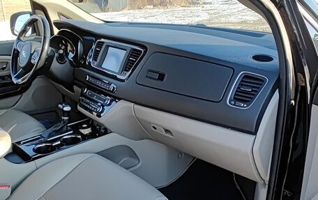 KIA Carnival III, 2019 год, 2 800 000 рублей, 20 фотография