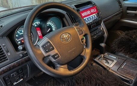 Toyota Land Cruiser 200, 2008 год, 3 200 000 рублей, 9 фотография