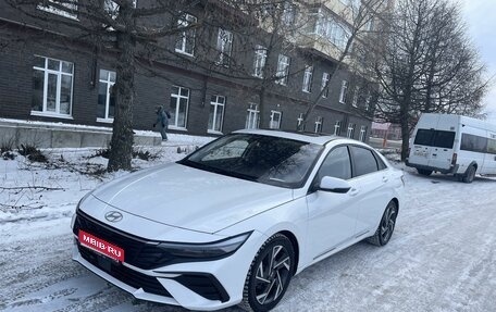 Hyundai Elantra, 2024 год, 2 270 000 рублей, 1 фотография