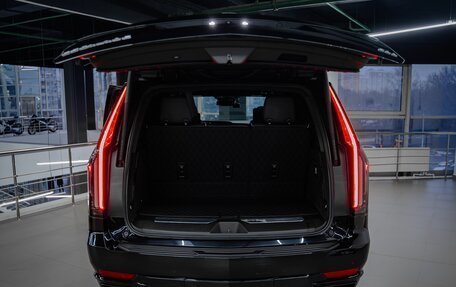 Cadillac Escalade V, 2021 год, 13 950 000 рублей, 11 фотография