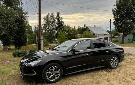 Hyundai Sonata VIII, 2019 год, 2 400 000 рублей, 1 фотография