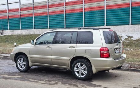 Toyota Highlander III, 2002 год, 1 200 000 рублей, 4 фотография