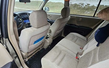 Toyota Highlander III, 2002 год, 1 200 000 рублей, 11 фотография