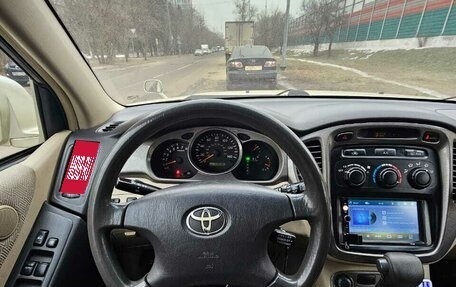 Toyota Highlander III, 2002 год, 1 200 000 рублей, 14 фотография