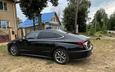 Hyundai Sonata VIII, 2019 год, 2 400 000 рублей, 7 фотография