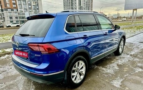 Volkswagen Tiguan II, 2018 год, 2 580 000 рублей, 6 фотография