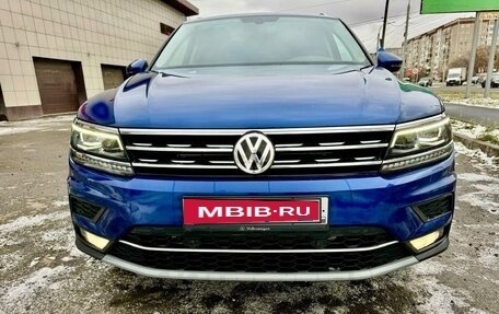 Volkswagen Tiguan II, 2018 год, 2 580 000 рублей, 7 фотография