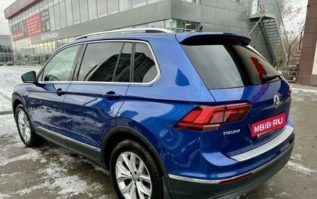 Volkswagen Tiguan II, 2018 год, 2 580 000 рублей, 8 фотография