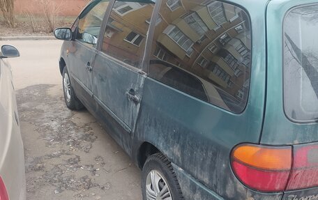 Volkswagen Sharan I рестайлинг, 1996 год, 320 000 рублей, 8 фотография