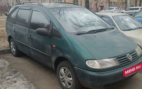 Volkswagen Sharan I рестайлинг, 1996 год, 320 000 рублей, 3 фотография