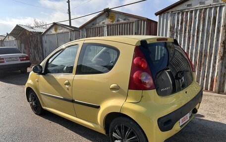 Peugeot 107 I рестайлинг, 2007 год, 425 000 рублей, 4 фотография