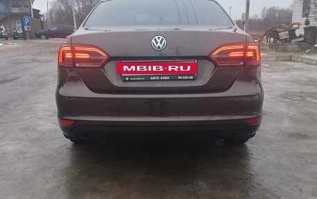 Volkswagen Jetta VI, 2014 год, 1 250 000 рублей, 3 фотография