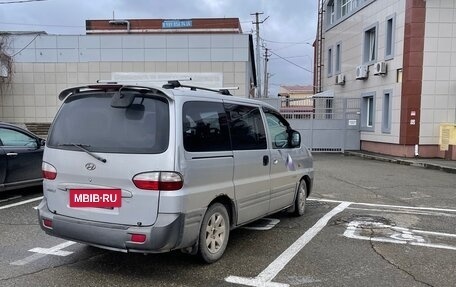 Hyundai Starex I рестайлинг, 2004 год, 790 000 рублей, 5 фотография