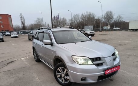 Mitsubishi Outlander III рестайлинг 3, 2006 год, 850 000 рублей, 1 фотография