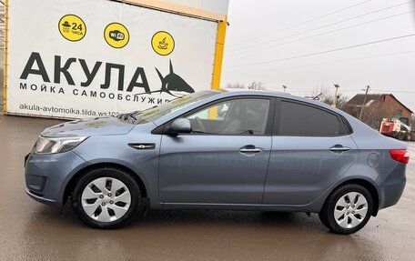 KIA Rio III рестайлинг, 2013 год, 880 000 рублей, 2 фотография