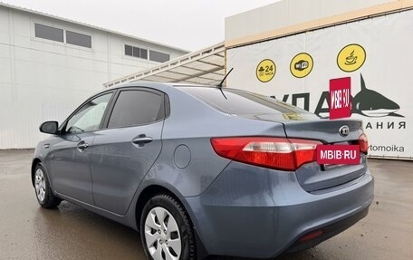 KIA Rio III рестайлинг, 2013 год, 880 000 рублей, 3 фотография