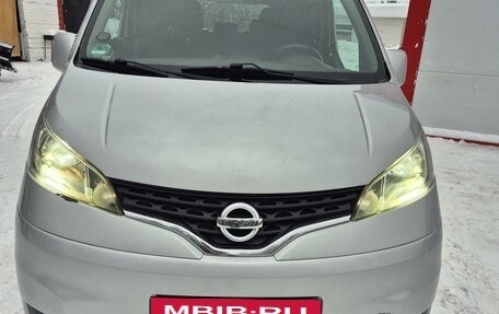 Nissan NV200, 2018 год, 2 100 000 рублей, 4 фотография