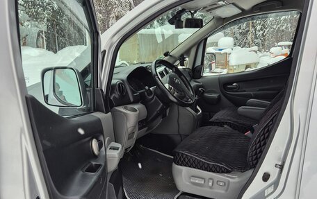 Nissan NV200, 2018 год, 2 100 000 рублей, 24 фотография