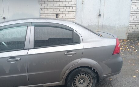 Chevrolet Aveo III, 2011 год, 370 000 рублей, 2 фотография