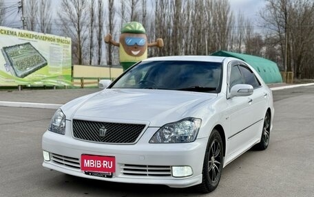 Toyota Crown, 2006 год, 1 790 000 рублей, 5 фотография