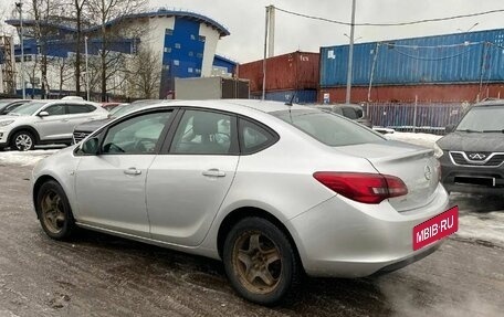 Opel Astra J, 2013 год, 655 000 рублей, 6 фотография