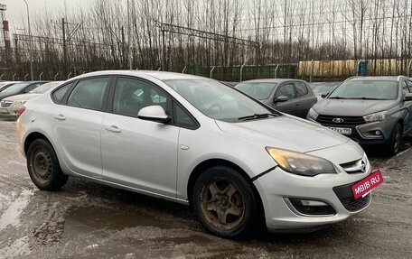 Opel Astra J, 2013 год, 655 000 рублей, 3 фотография