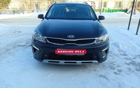 KIA Rio IV, 2018 год, 1 350 000 рублей, 2 фотография