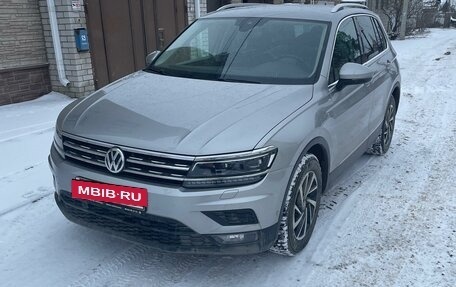 Volkswagen Tiguan II, 2019 год, 1 950 000 рублей, 2 фотография