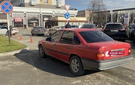 Opel Vectra A, 1991 год, 260 000 рублей, 3 фотография