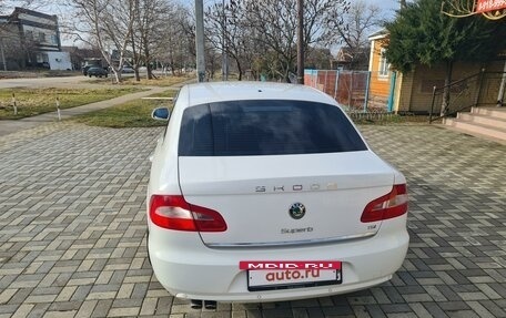 Skoda Superb III рестайлинг, 2012 год, 1 775 000 рублей, 31 фотография