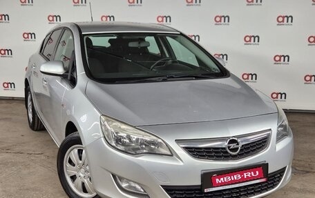 Opel Astra J, 2011 год, 749 000 рублей, 1 фотография