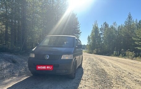 Volkswagen Transporter T5 рестайлинг, 2007 год, 799 999 рублей, 2 фотография