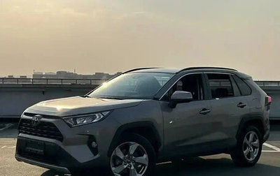 Toyota RAV4, 2022 год, 2 479 000 рублей, 1 фотография