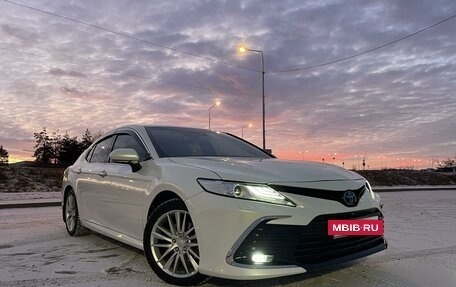 Toyota Camry, 2019 год, 2 800 000 рублей, 2 фотография