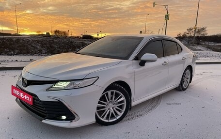 Toyota Camry, 2019 год, 2 800 000 рублей, 7 фотография