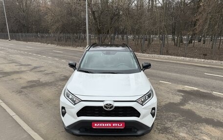 Toyota RAV4, 2021 год, 4 350 000 рублей, 1 фотография