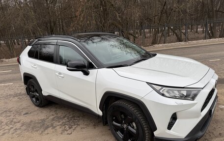 Toyota RAV4, 2021 год, 4 350 000 рублей, 11 фотография