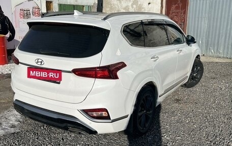 Hyundai Santa Fe IV, 2018 год, 4 000 000 рублей, 3 фотография