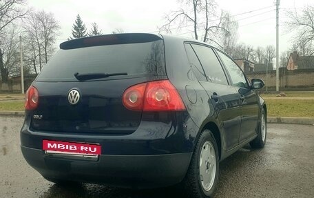 Volkswagen Golf V, 2004 год, 450 000 рублей, 4 фотография