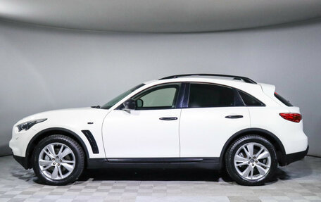 Infiniti QX70, 2013 год, 2 280 000 рублей, 8 фотография