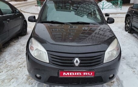 Renault Sandero I, 2013 год, 450 000 рублей, 1 фотография