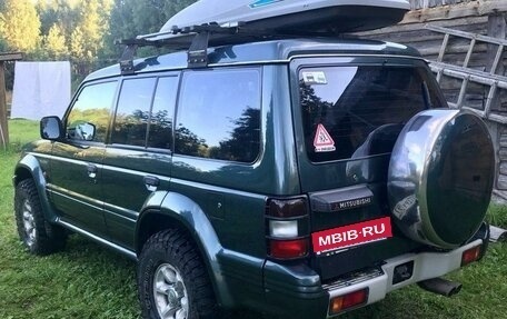 Mitsubishi Pajero III рестайлинг, 1995 год, 350 000 рублей, 3 фотография