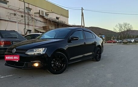 Volkswagen Jetta VI, 2013 год, 1 350 000 рублей, 15 фотография