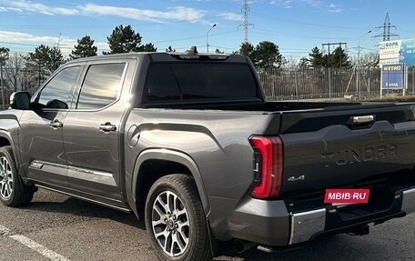 Toyota Tundra, 2022 год, 9 100 000 рублей, 3 фотография