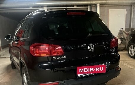 Volkswagen Tiguan I, 2012 год, 1 800 000 рублей, 2 фотография