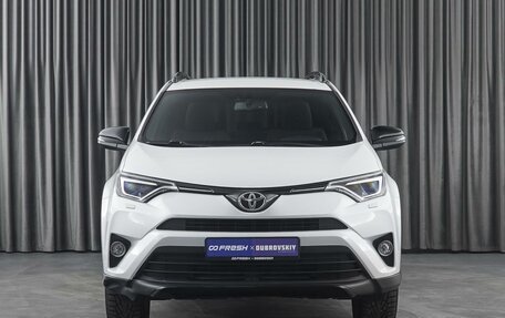 Toyota RAV4, 2019 год, 2 835 000 рублей, 3 фотография